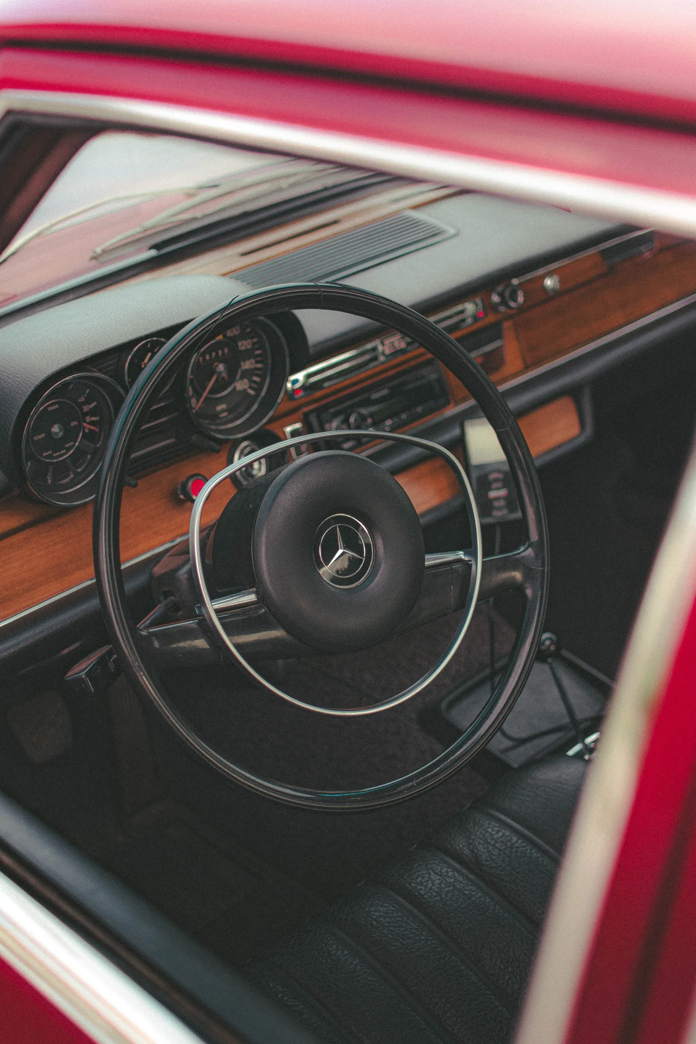 MERCEDES BENZ 280S - @SLLYBTTN photo 36
