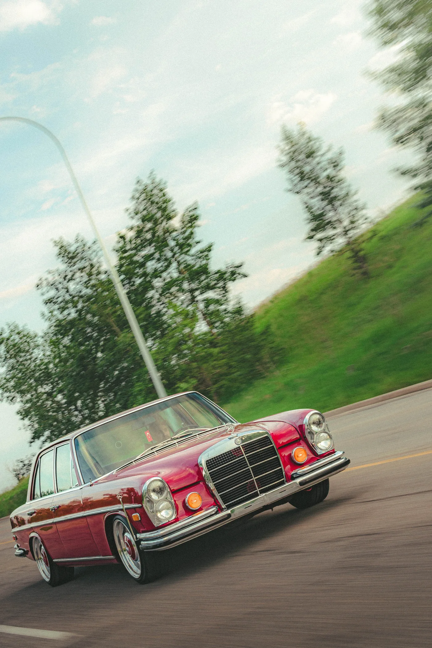 MERCEDES BENZ 280S - @SLLYBTTN photo 43